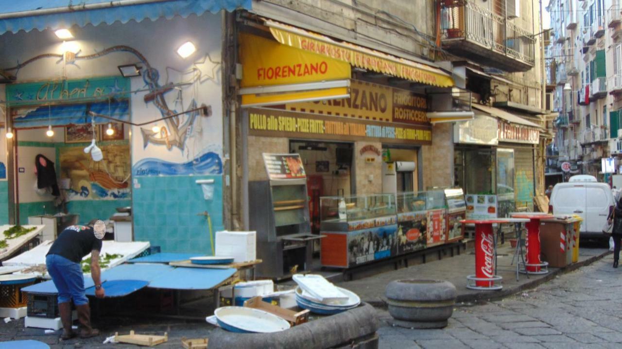 Neapolitan Flat B&B Экстерьер фото