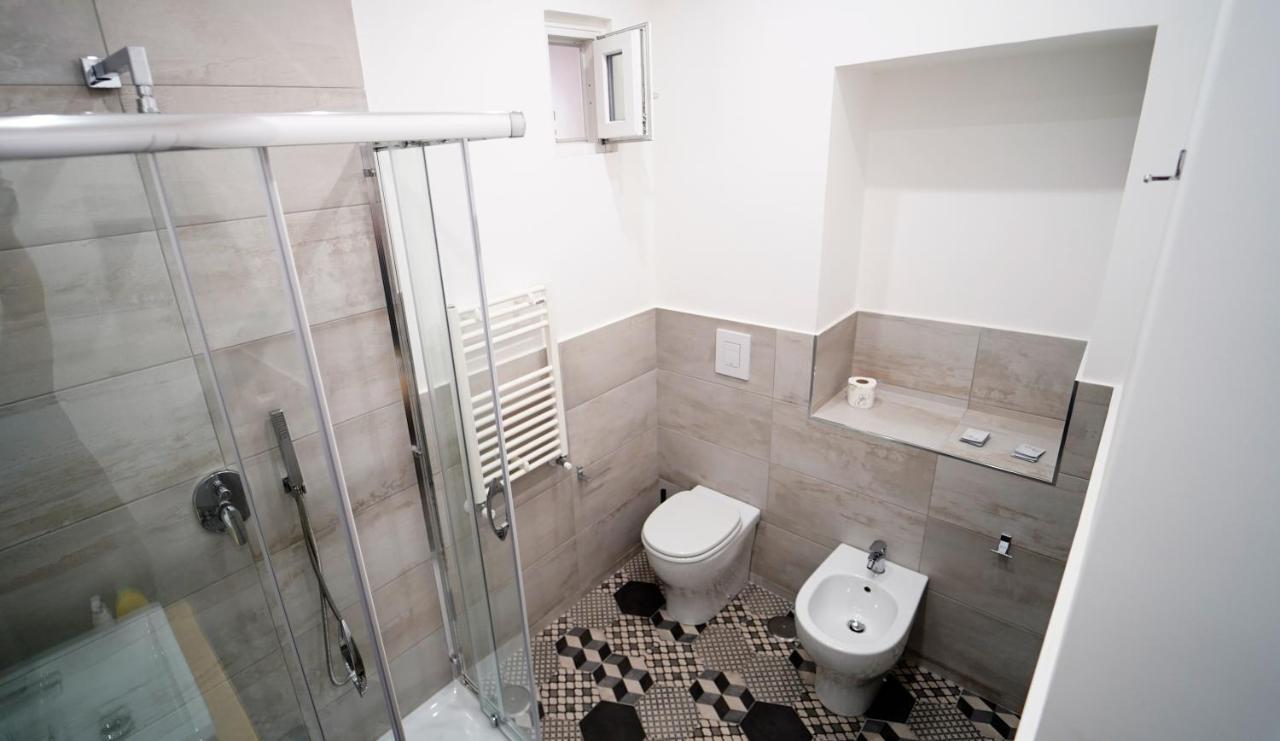 Neapolitan Flat B&B Экстерьер фото